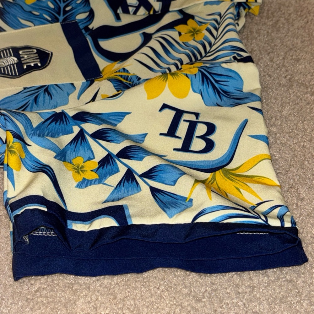 Dave Wills Match-Up Tampa Bay Rays Baseball Hawaiian Shirt SGA Giveaway Size M - Picture 12 of 15